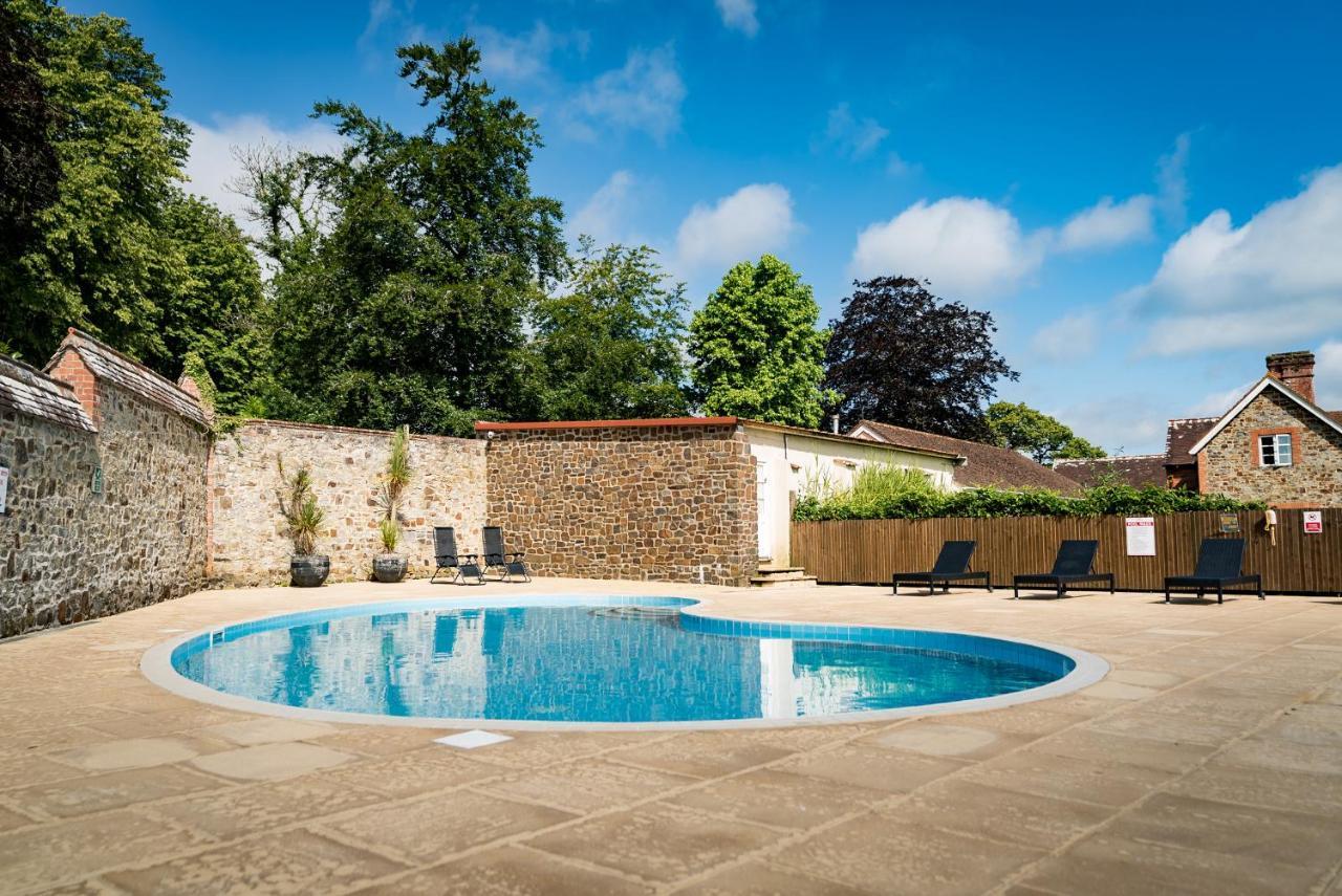 The Mole Resort - Hotel Rooms Umberleigh 외부 사진